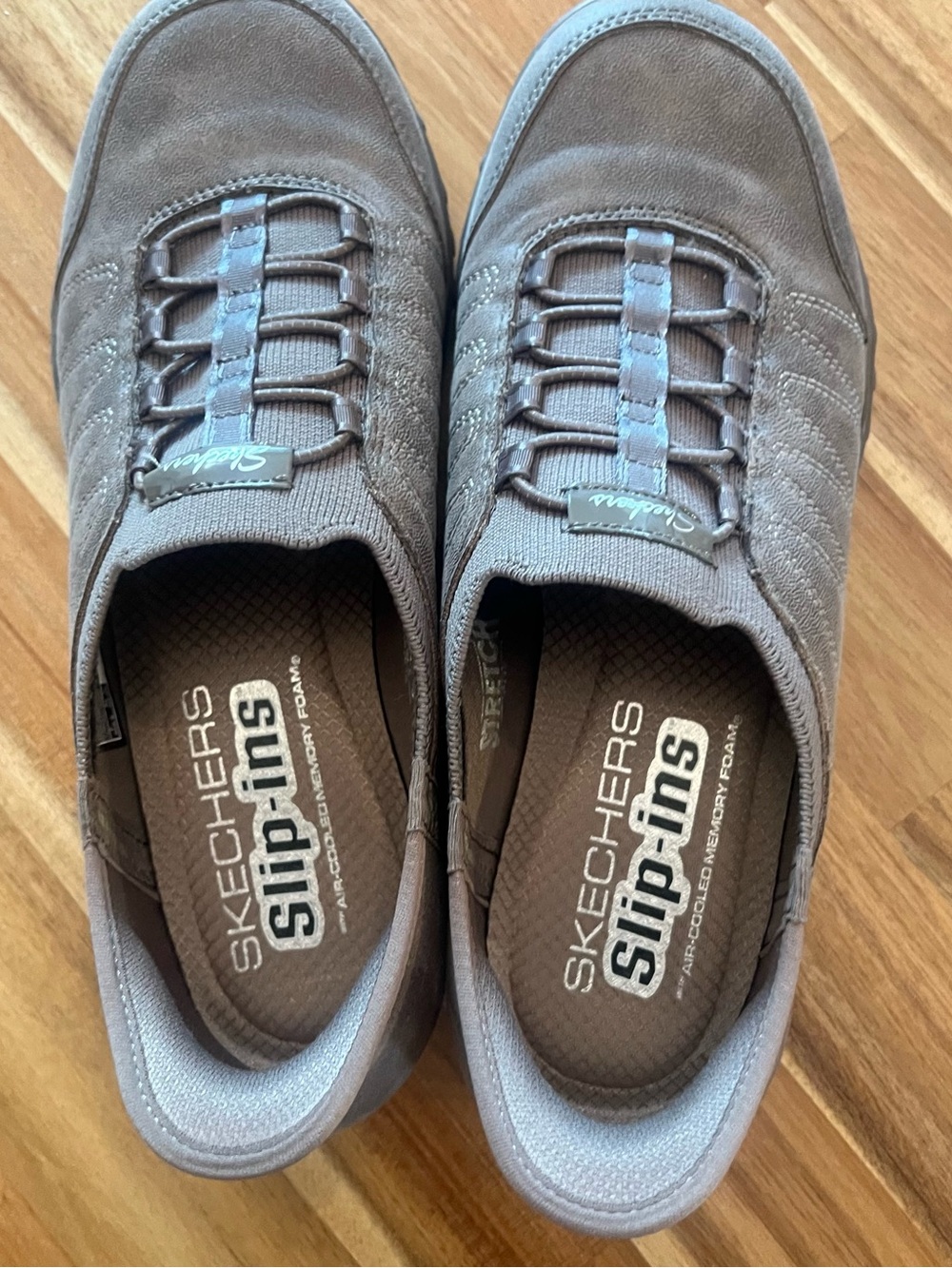 Skechers Women's Brown Slip-Ins Athletic Memory Foam Sneakers - Picture 11 of 13